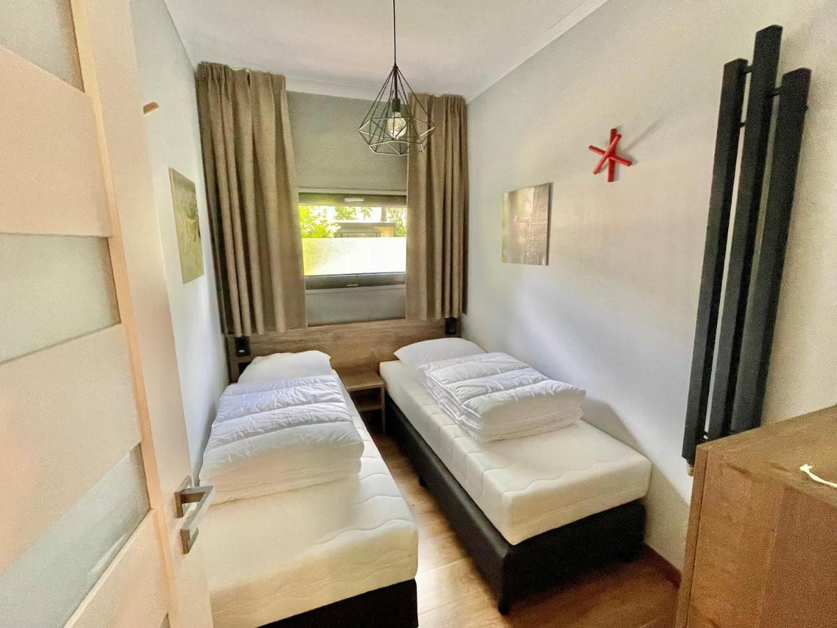 Cosy Tiny Lodges - Vakantiepark Kempenbos Diessen Exterior foto